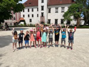 4b2efd12-b6ae-420c-bfd7-18793c5934cb.jpeg